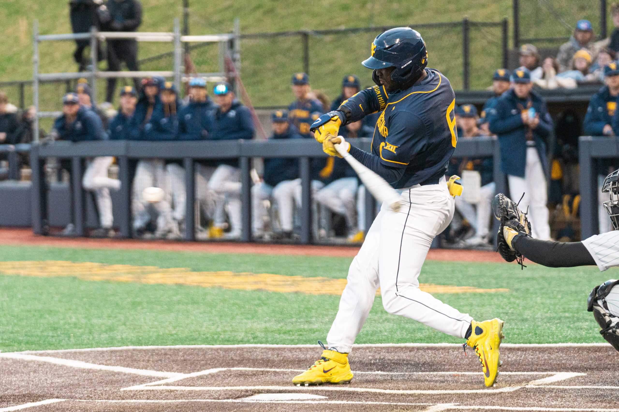King, Swain lead Mountaineers to 20th win of the season with 7-0 shutout over Marshall